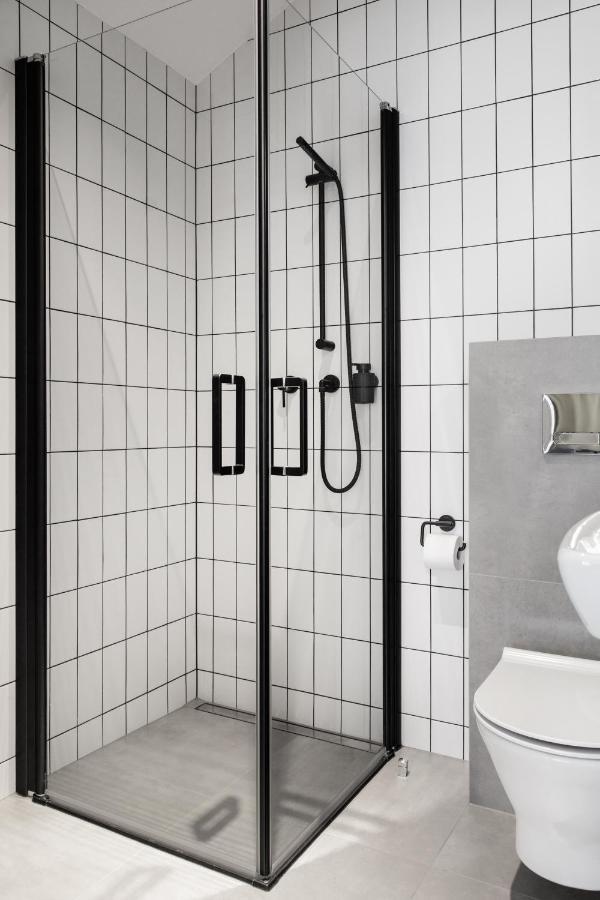 Househost Apartament: Ul. Miodowa 42/42B クラクフ エクステリア 写真